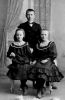 Peder, Ragna og Margrete Bustli